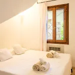 Piazzetta Con Piscina E Vista Villa Porto Cervo