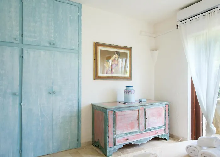 Piazzetta Con Piscina E Vista * Porto Cervo